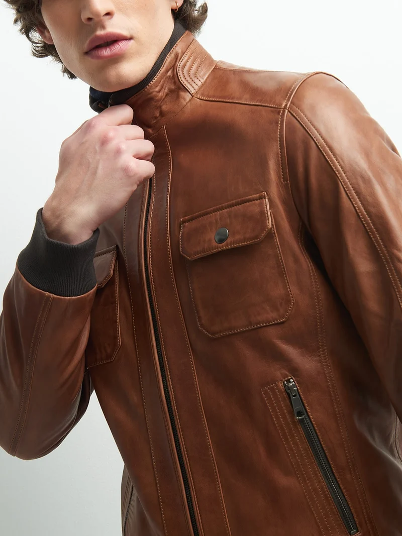 Blouson en cuir col montant