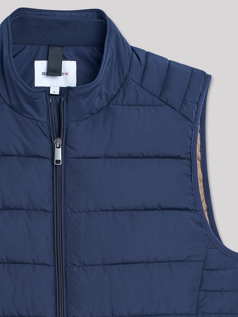 Gilet sans manche à col montant