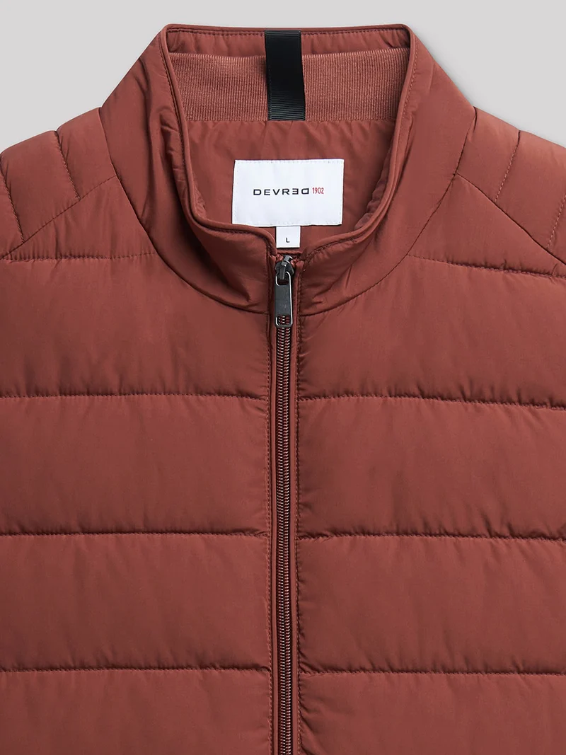Gilet sans manche col montant
