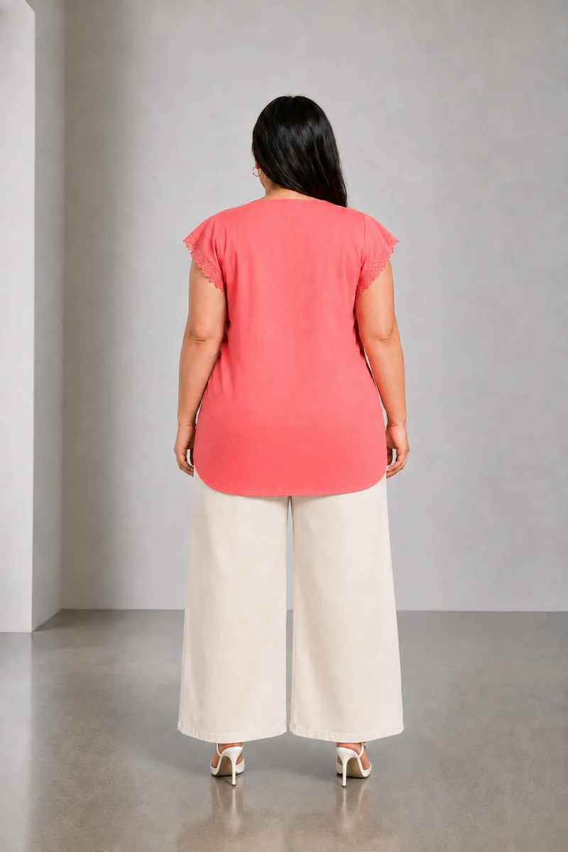 Corae|Cotton V Neck Lace Top