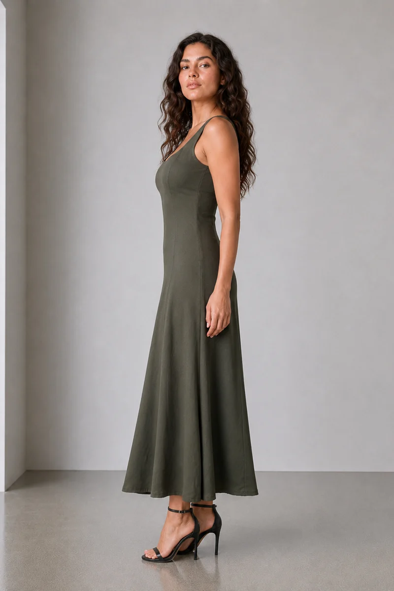 Briva|Viscose Broad Strap Panel Dress