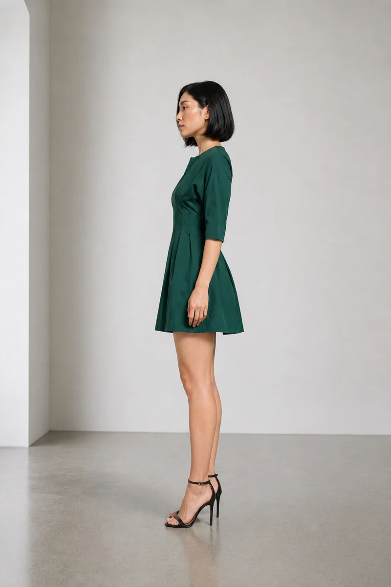 Elari|Cotton Split Crew Neck Pleated Mini Dress
