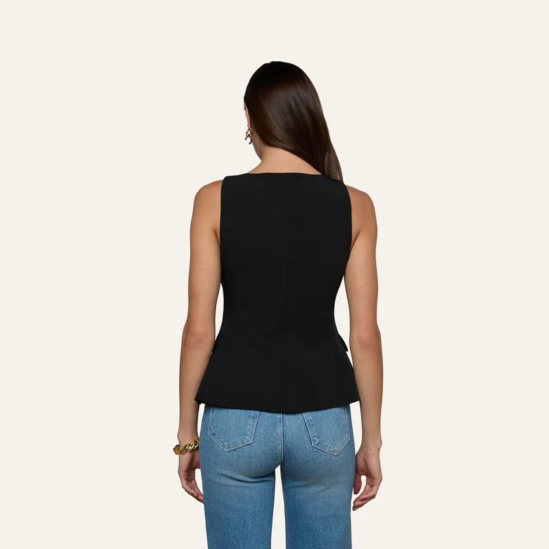 Tessa Vest