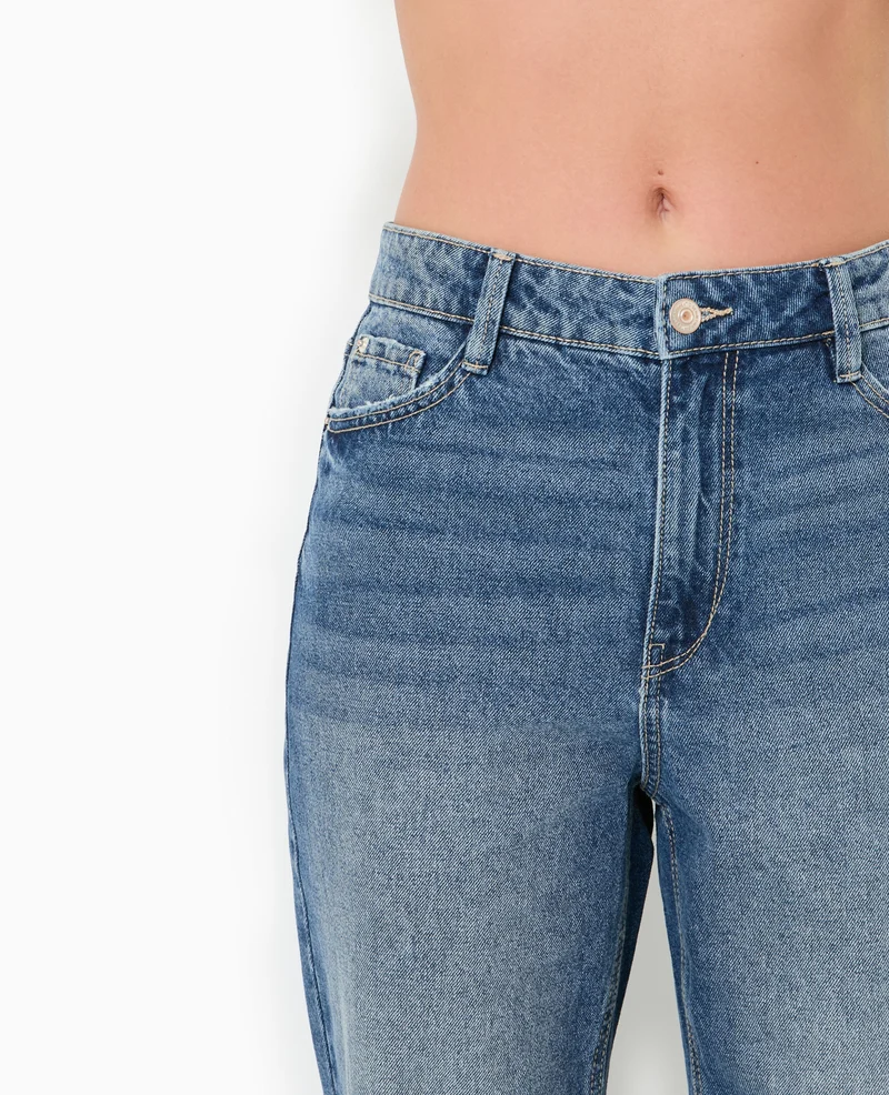 Jean mom taille haute