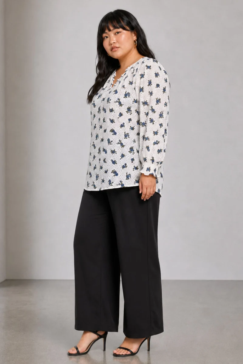 Cirea|Floral Schiffli Embroidered Top
