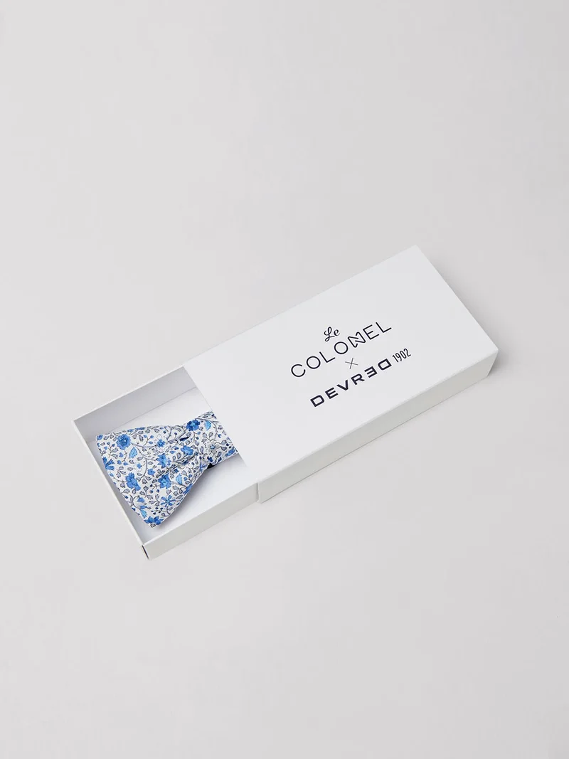 Nœud papillon en coton fleuri