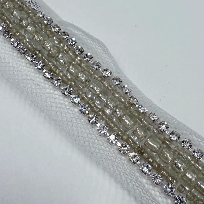 Galon Brodé Plat, Perles Strass - Maestosa