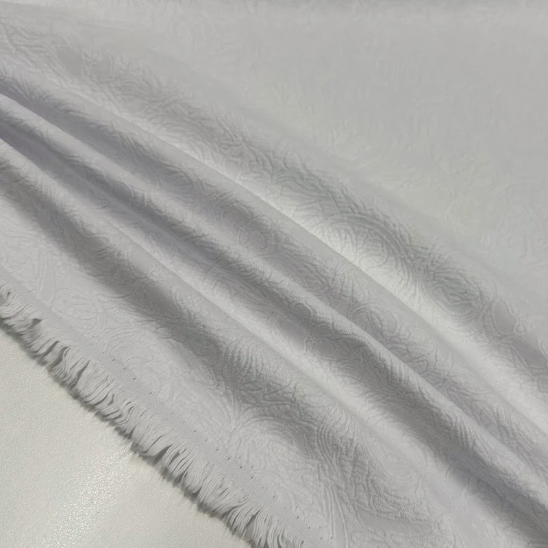 Tissu Jacquard Léger Stretch - Rosana