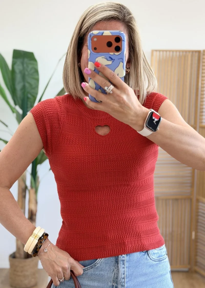 Pull coeur rouge (du 34 au 38)