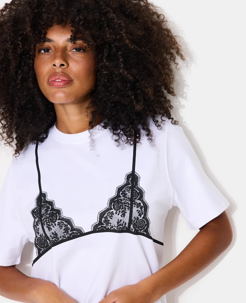 T-shirt oversize avec print soutien-gorge devant