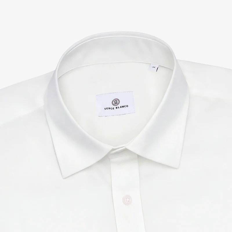 Chemise manches longues en coton avec poche poitrine blanche