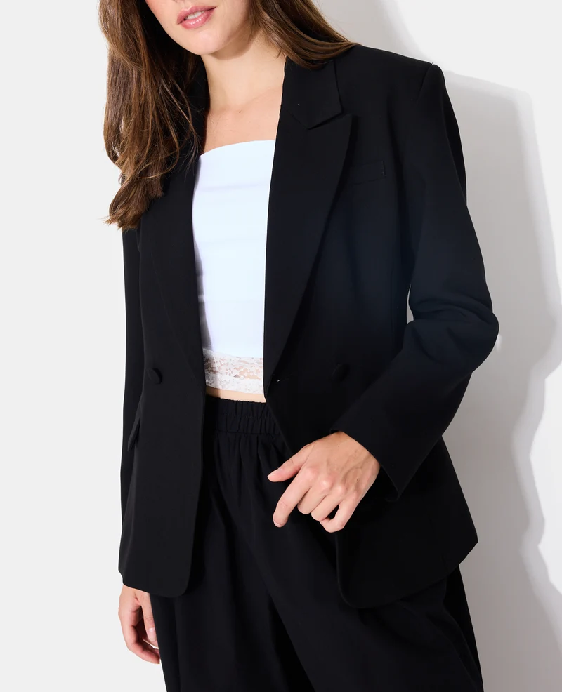 Veste blazer cintrée avec épaulettes