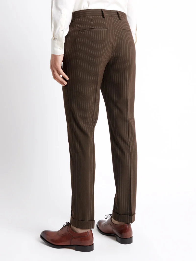 Pantalon de costume en matière recyclée