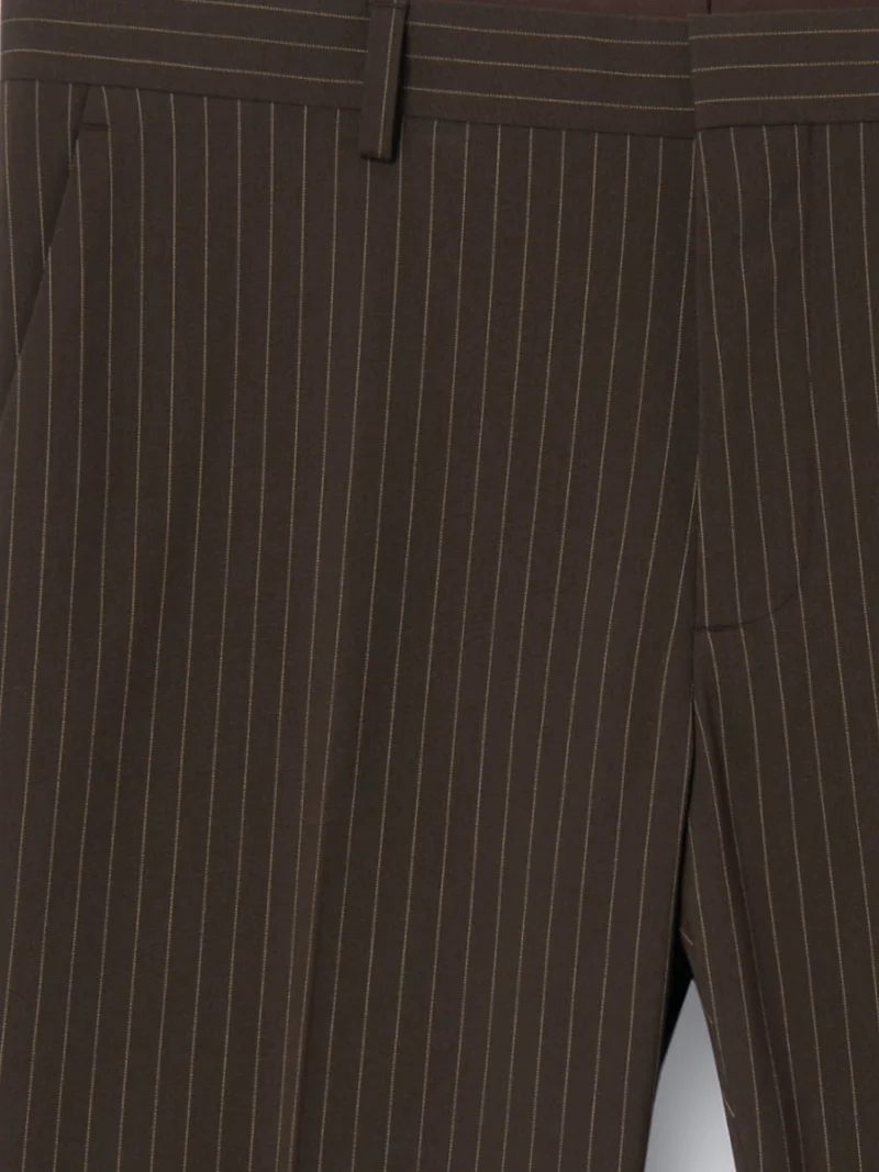 Pantalon de costume en matière recyclée