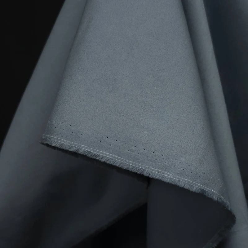 Popeline de coton deadstock de designer | Fabriquée en Italie | 4 couleurs