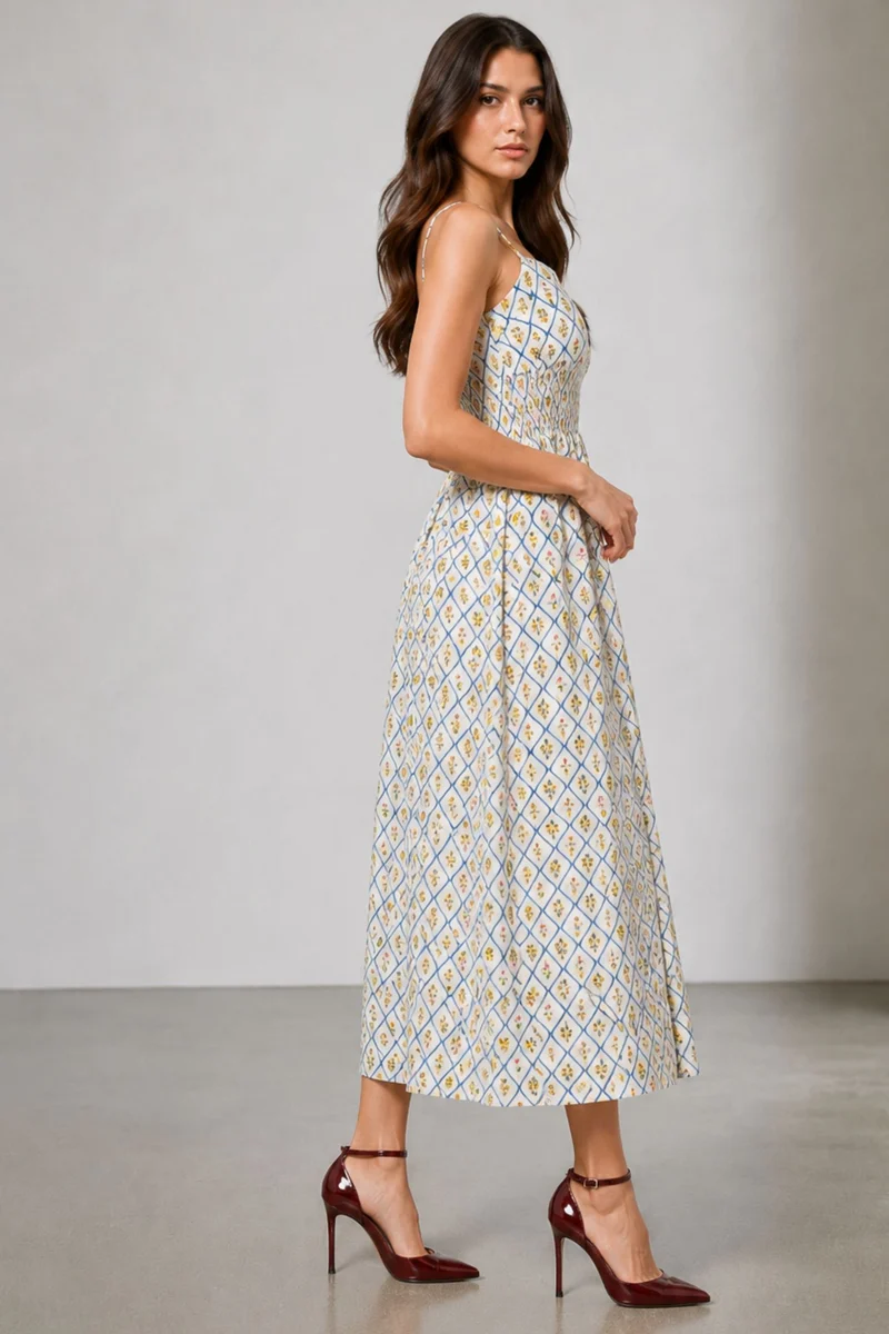 Avara|Cotton Printed Smocked Midi Dress