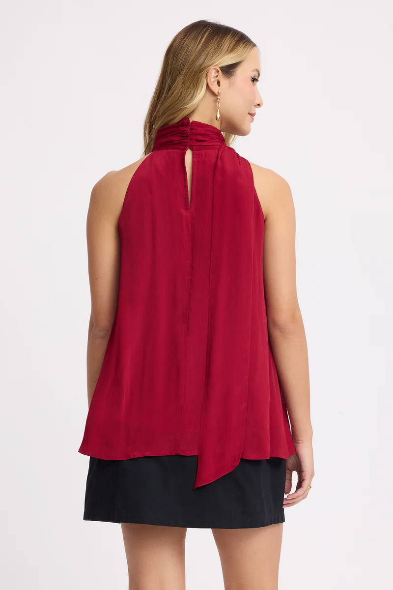 Nene|100% Viscose Halter Neck High-Low Top