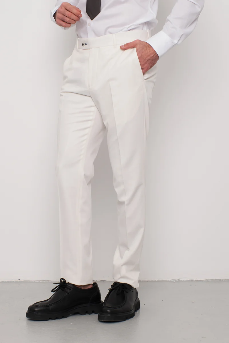 Man Pant White