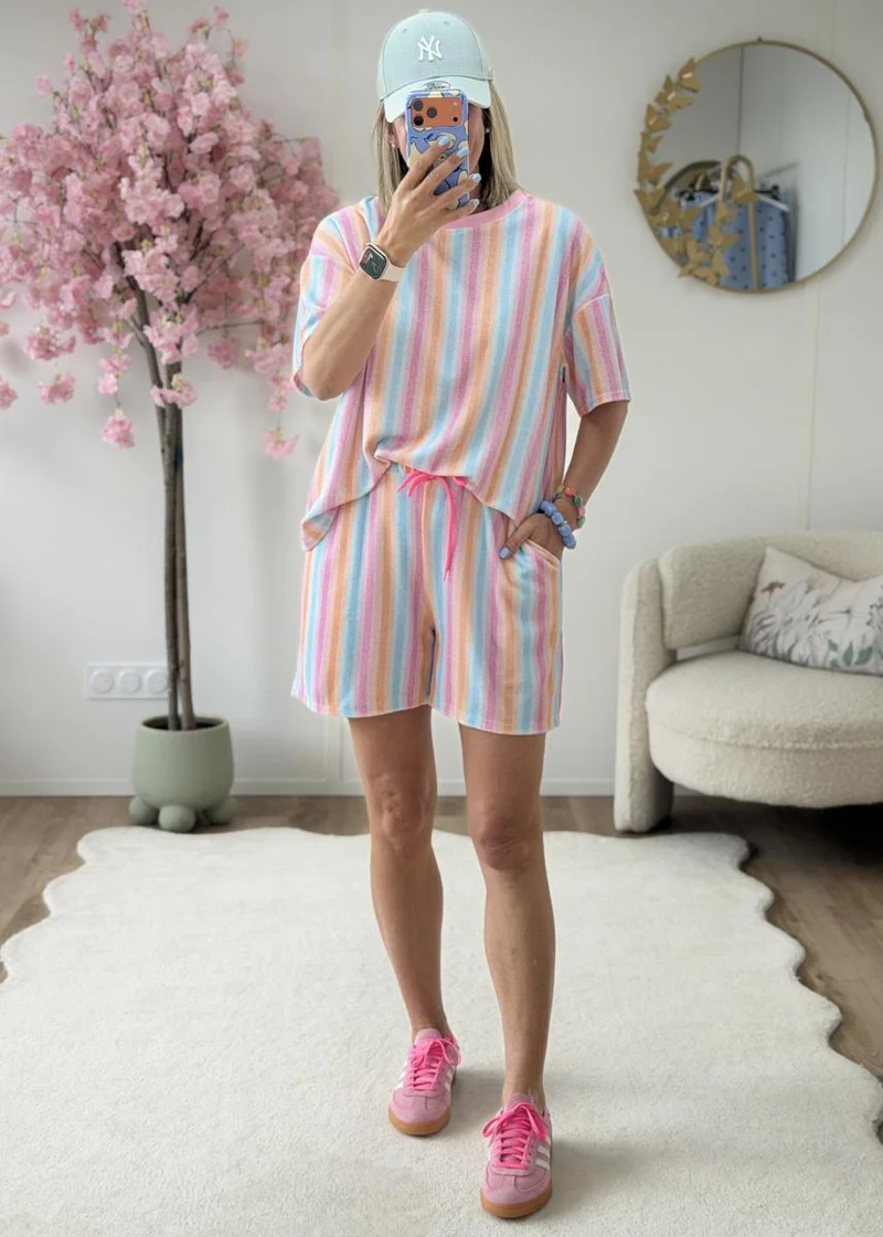 Short Keza
