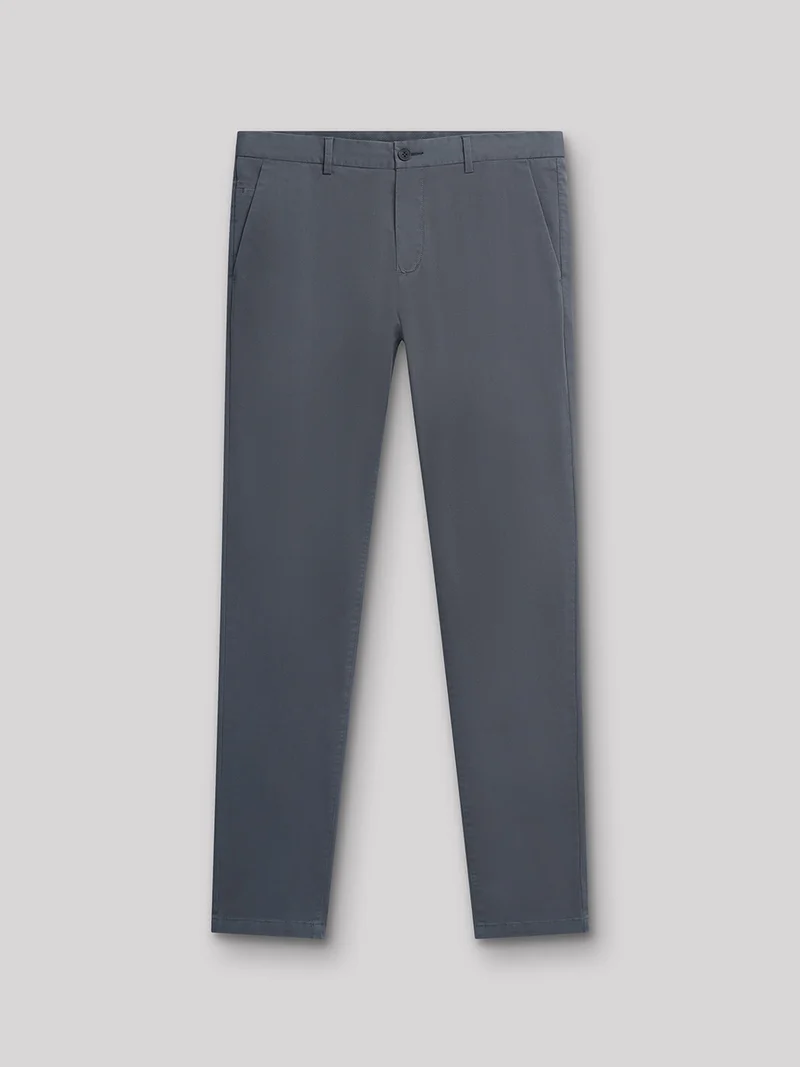 Chino slim en coton élasthane uni