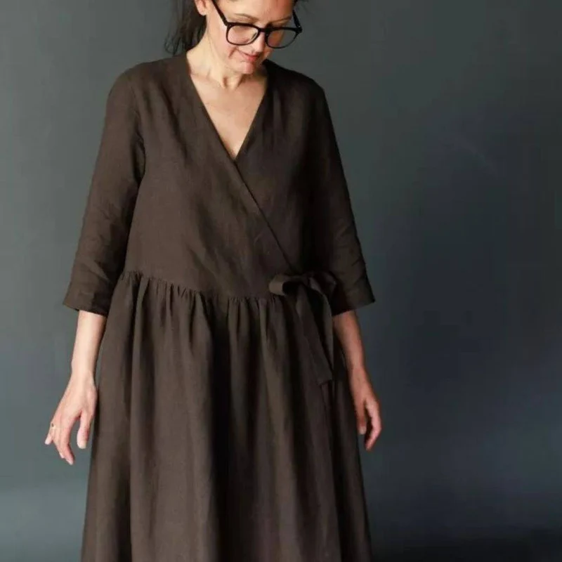 PATRON DE COUTURE PDF | Robe portefeuille Etta | Merchant & Mills | UK 6–18