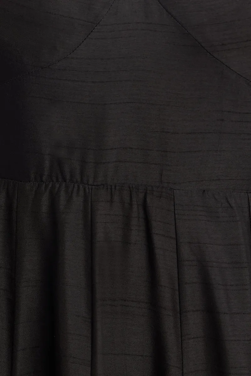 Nobi|100% Viscose Sweetheart Neck Maxi Dress