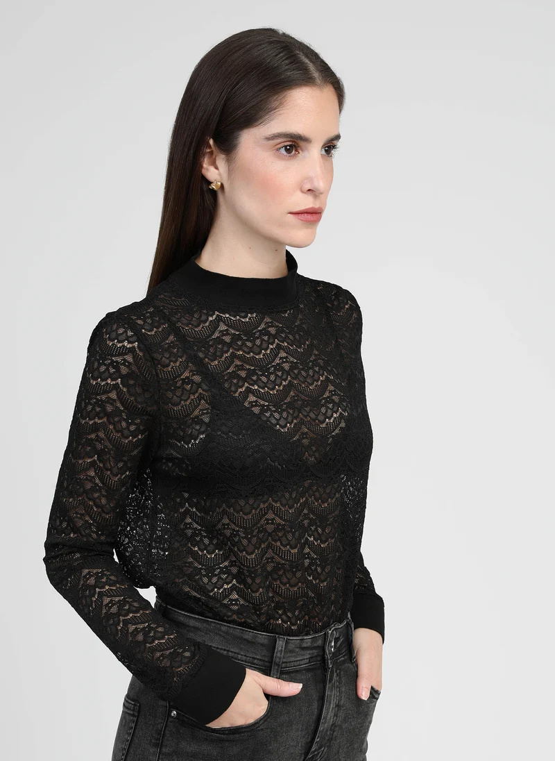 TOP ADAKA noir