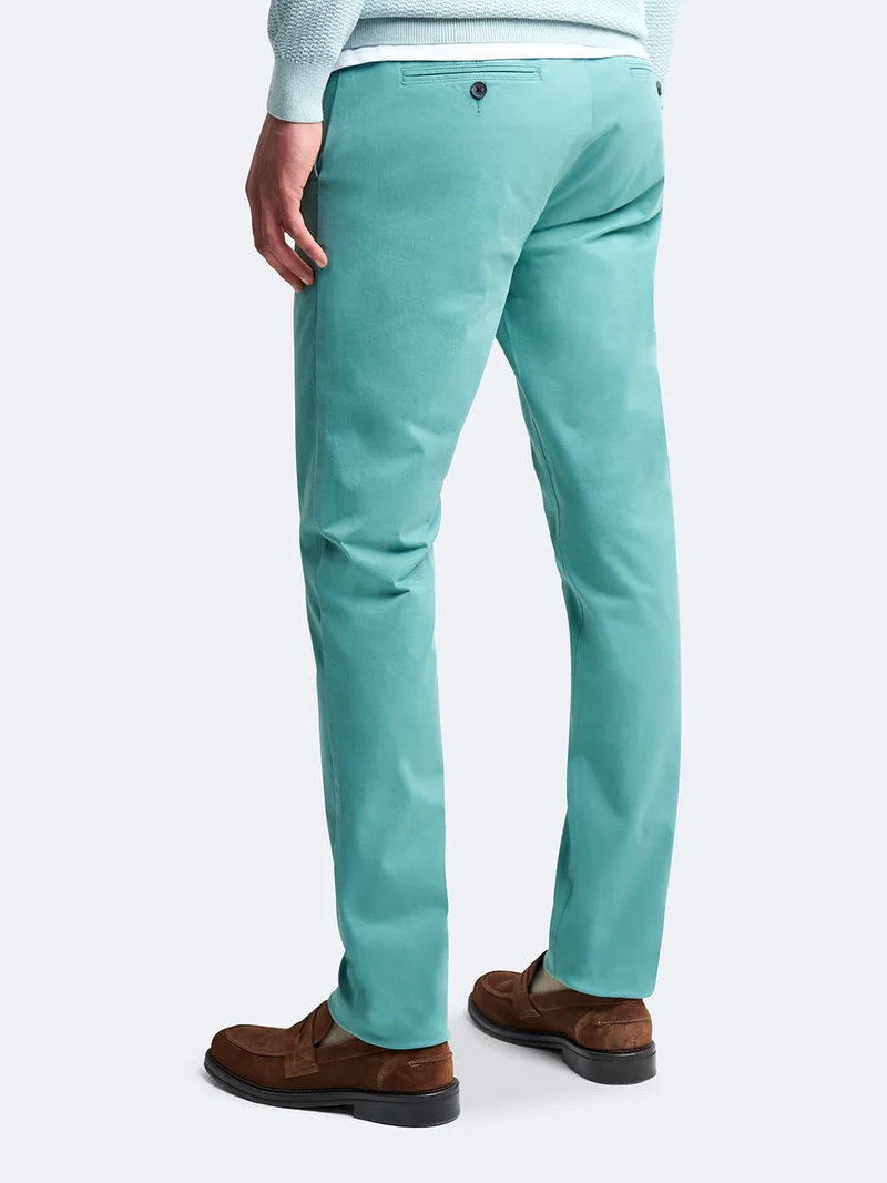 Chino slim en coton élasthane uni