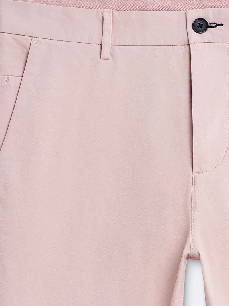Chino slim en coton élasthane uni