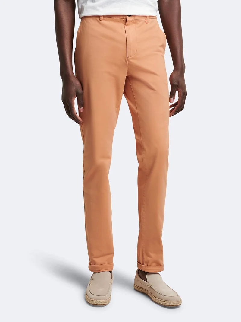Chino slim en coton élasthane uni