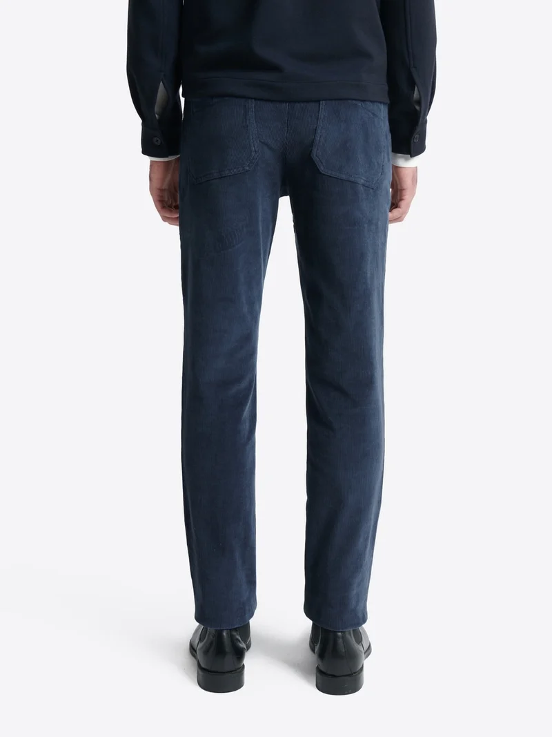 Chino en velours côtelé