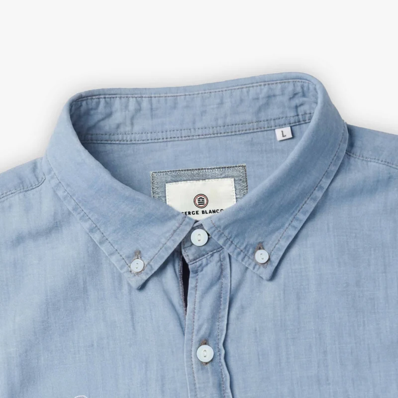 Chemise manches longues brodée en coton chambray