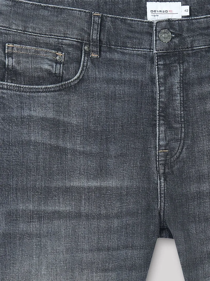 Jean denim regular en coton mélangé
