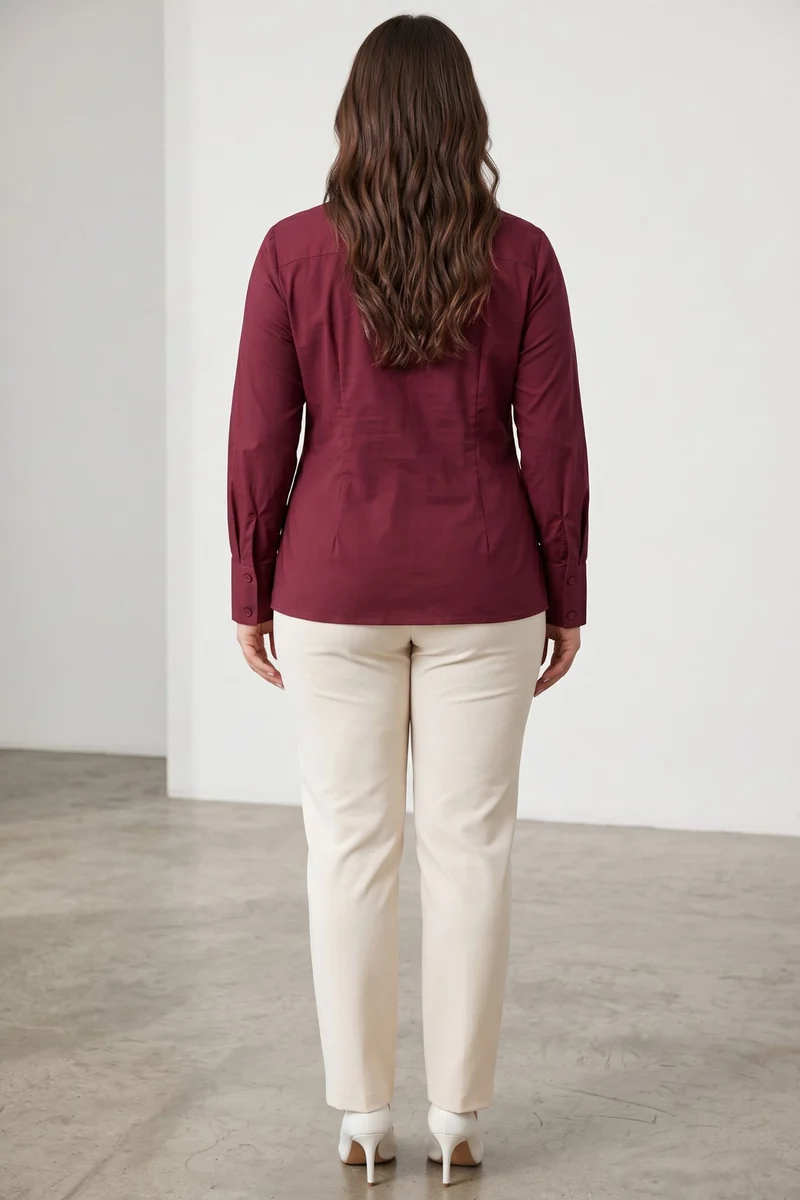Valer|V-Neck Top With Princes Panel Detailing