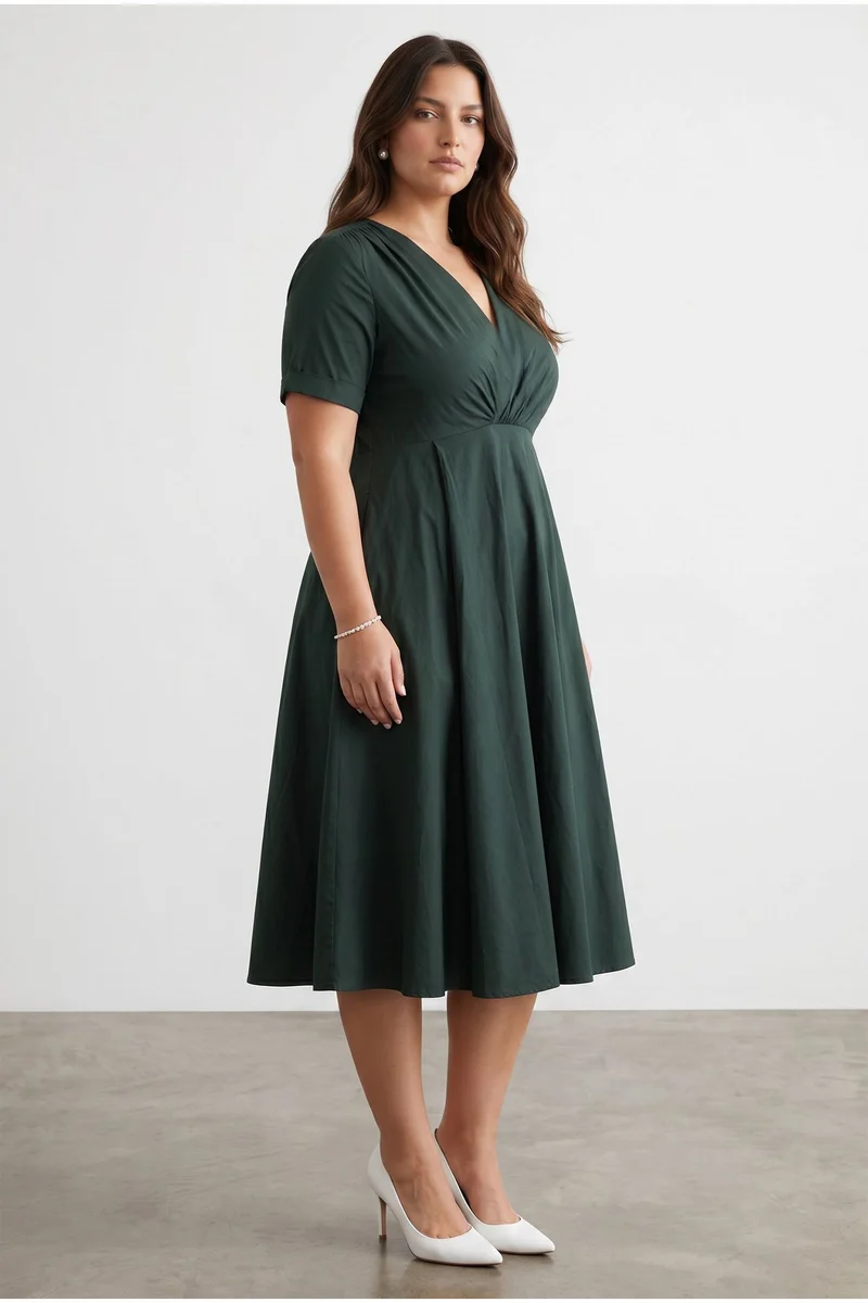 Estina|100% Cotton Gathered V Neck Midi Dress