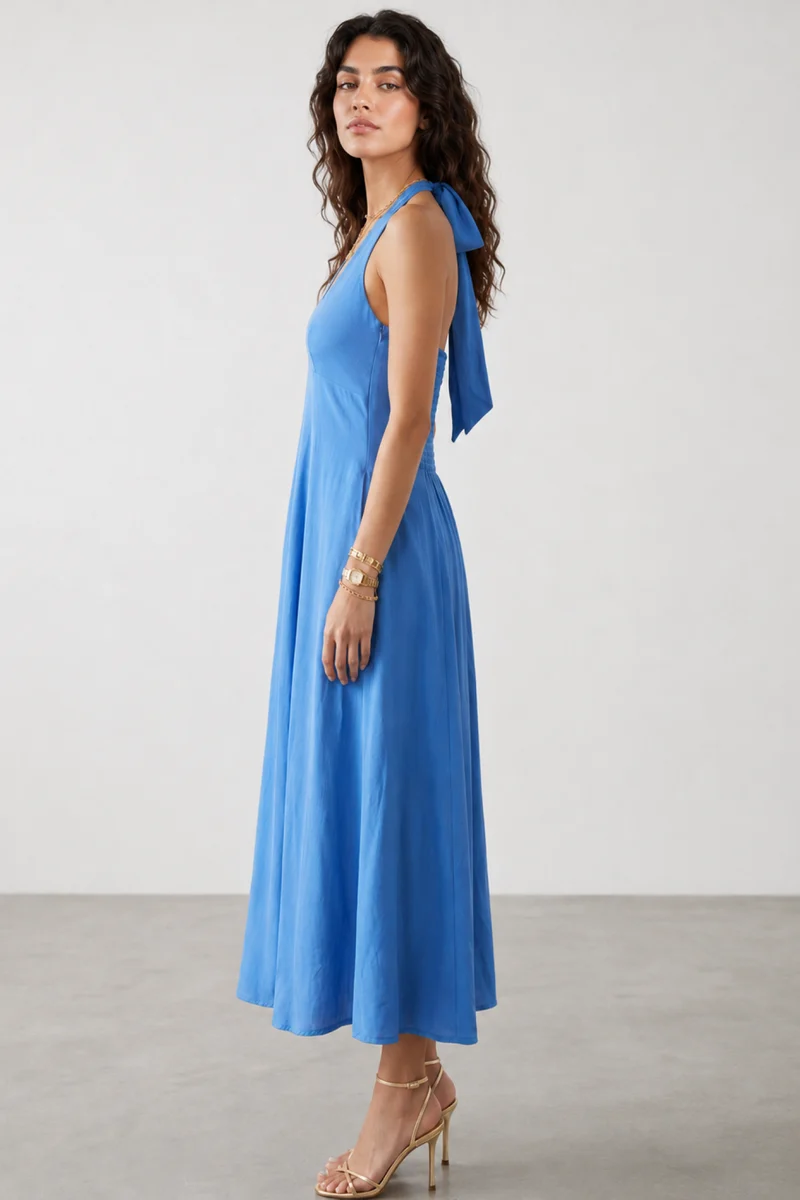 Narelle|100% Viscose Halter Neck Flared Midi Dress
