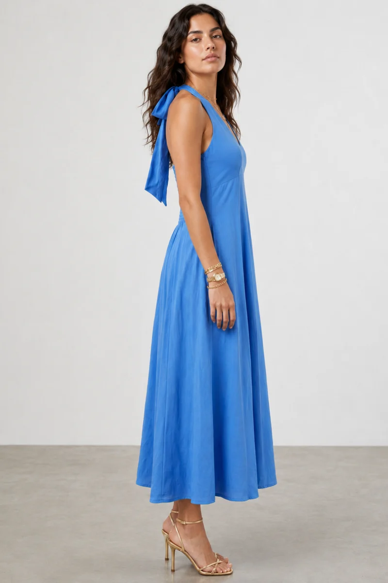 Narelle|100% Viscose Halter Neck Flared Midi Dress