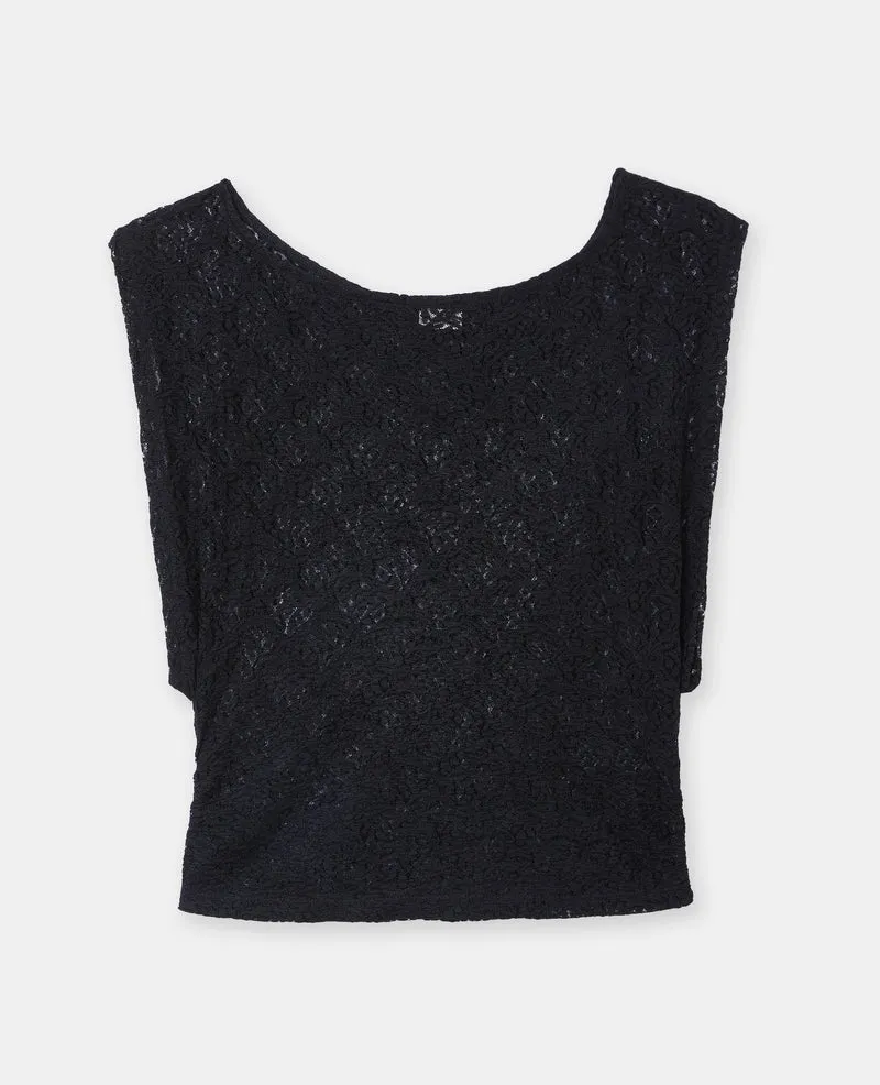 Top en dentelle emmanchures larges