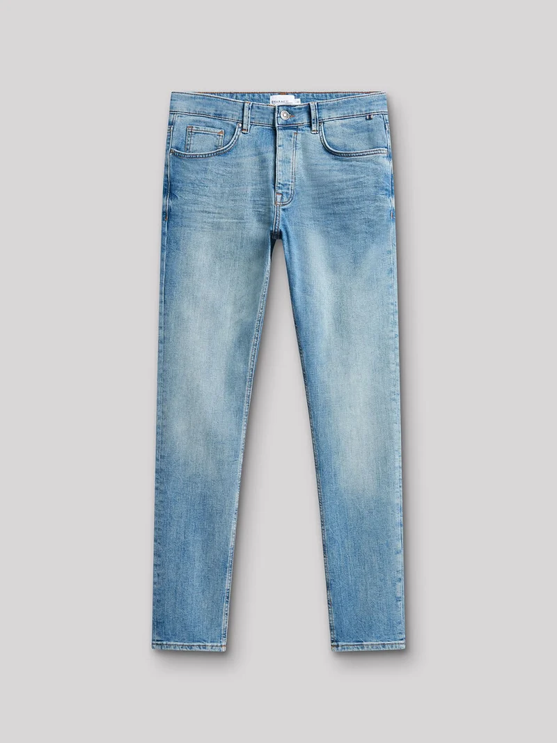 Jean denim slim en coton mélangé