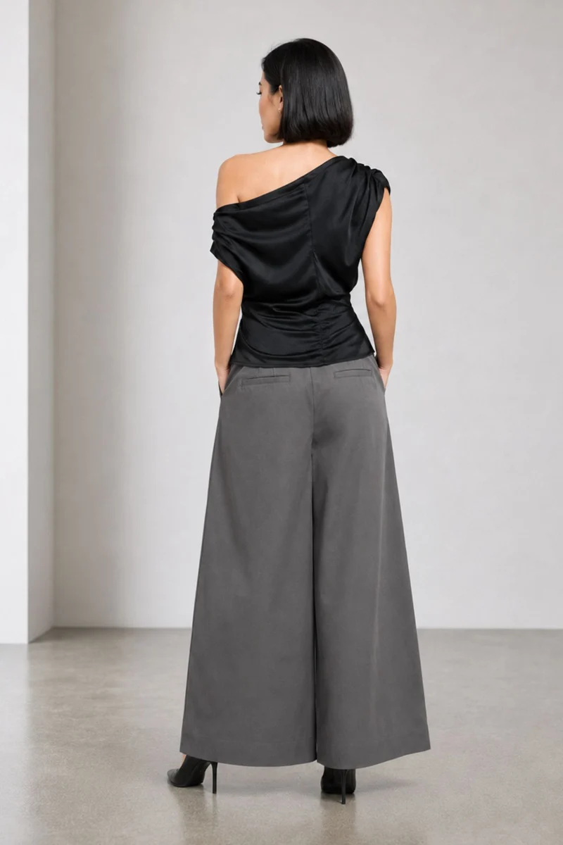 Doll|100% Viscose One-Shoulder Draped Top