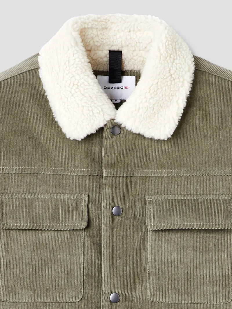 Veste en velours côtelé col sherpa