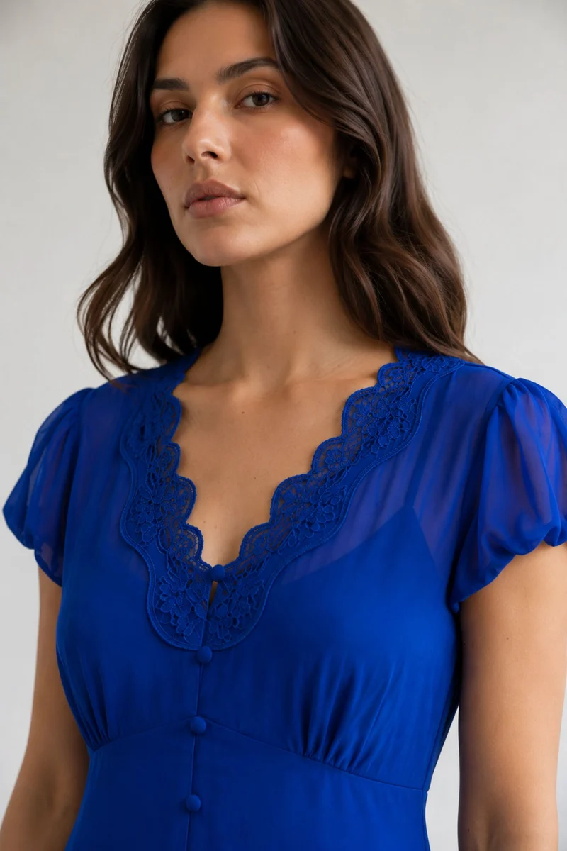 Liora|100% Viscose Lace Detail Midi Dress