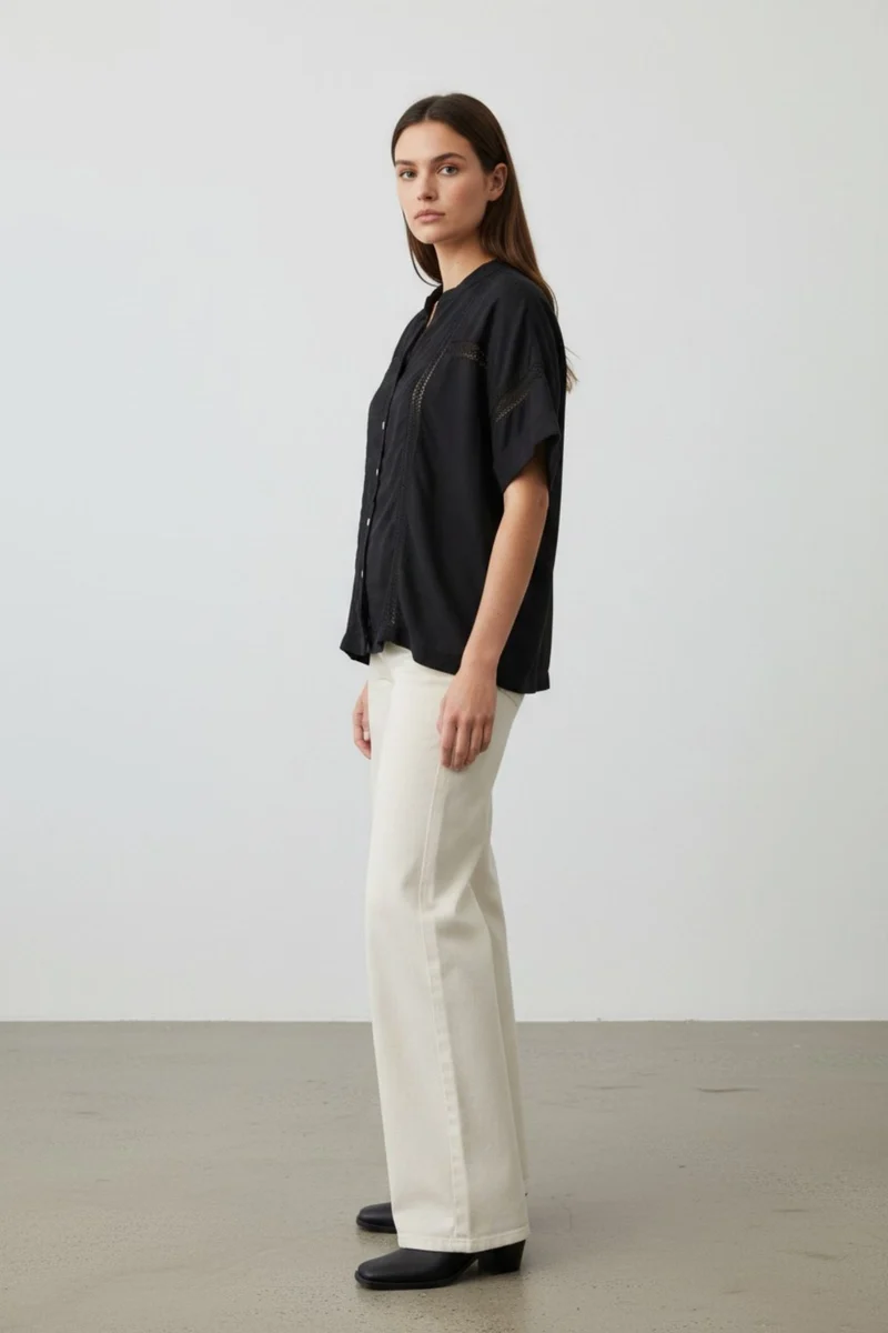 Sorellea|100% Viscose Relaxed Lace Panel Shirt