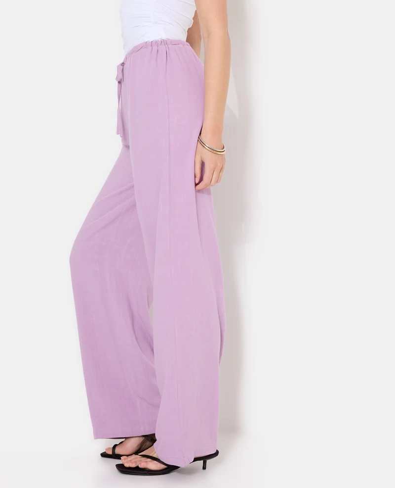 Pantalon large et droit avec taille élastiquée