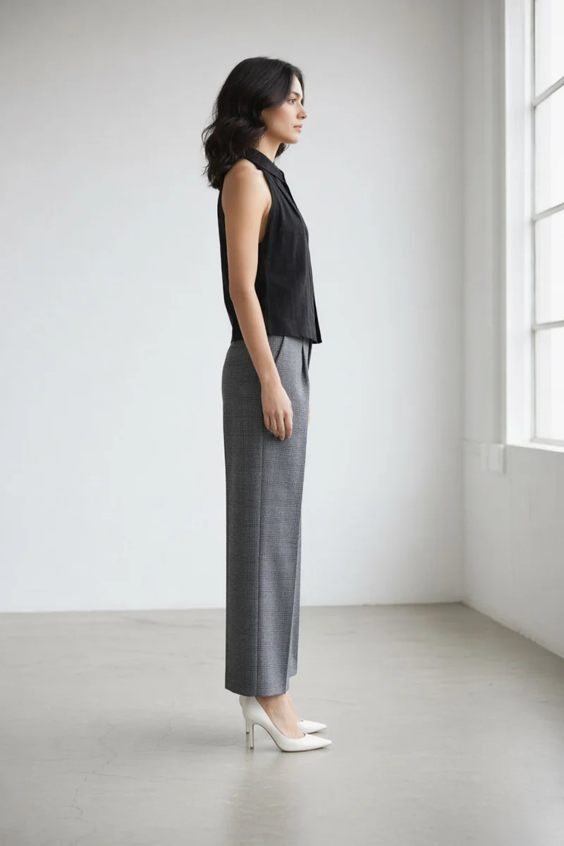 Elowenna|Black Collared Sleeveless Shirt