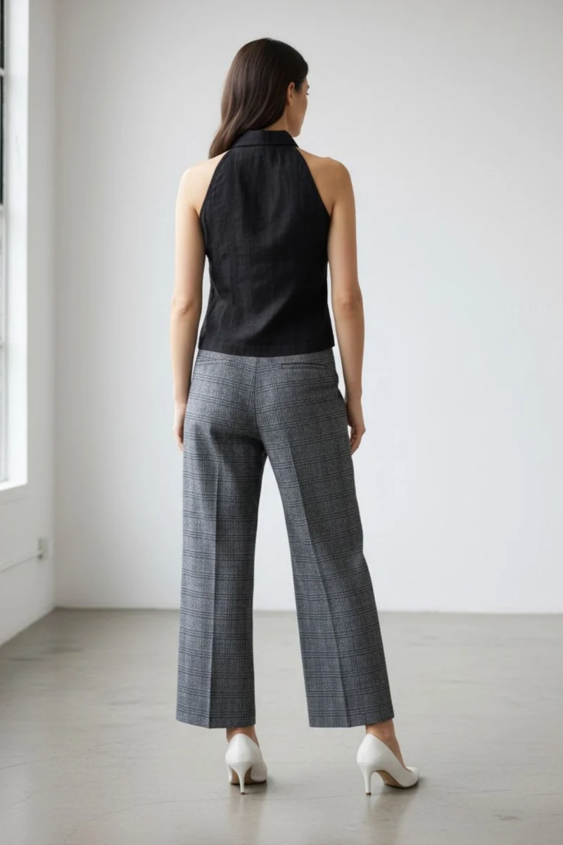 Elowenna|Black Collared Sleeveless Shirt