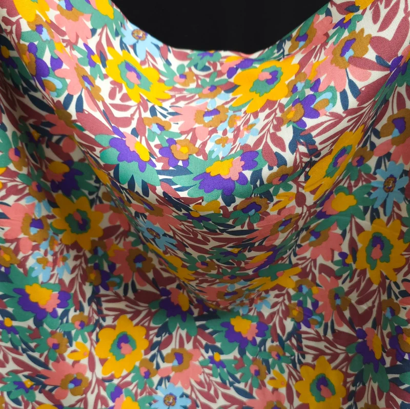Tissu popeline 100 % Rayonne | Imprimé floral