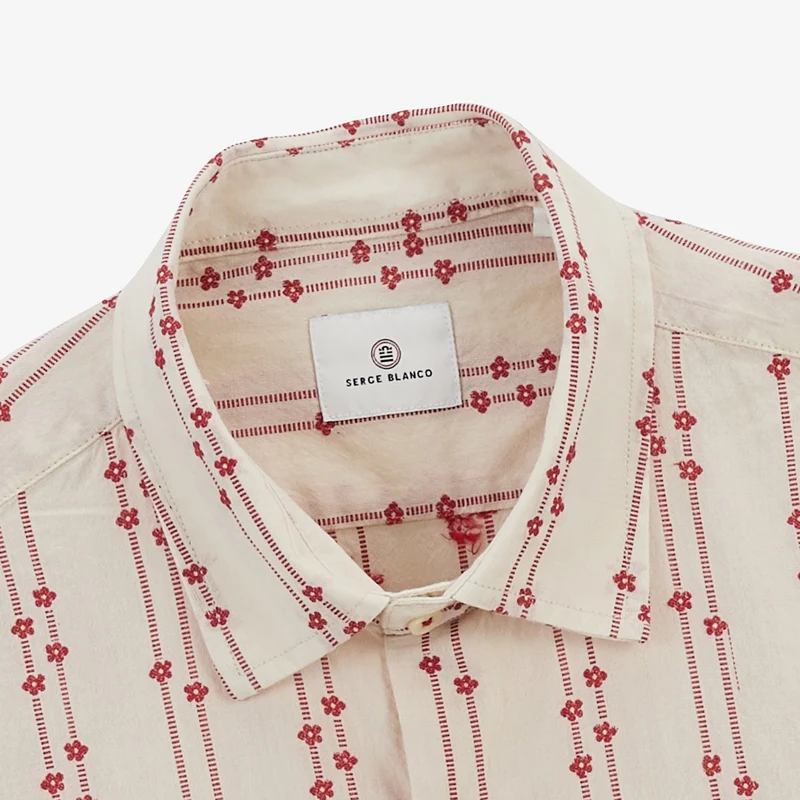 Chemise jacquard manches courtes avec fleurs brodées en coton blanche