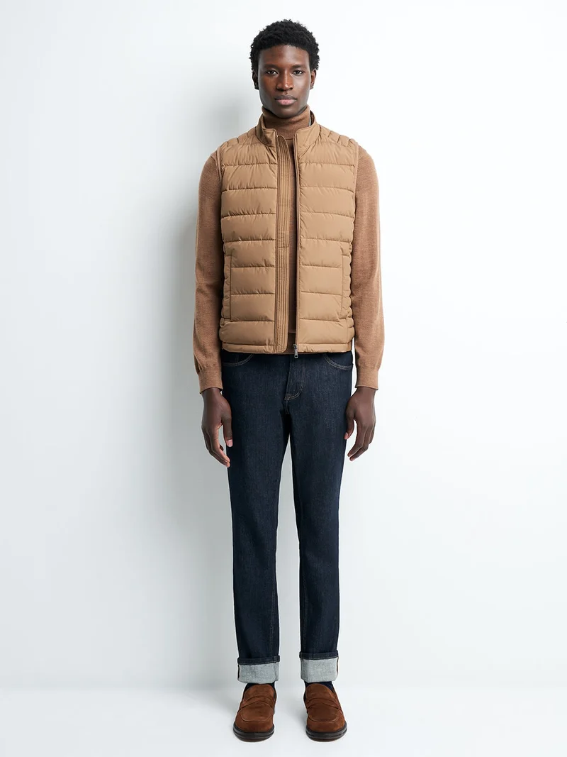 Gilet sans manche matelassé col montant