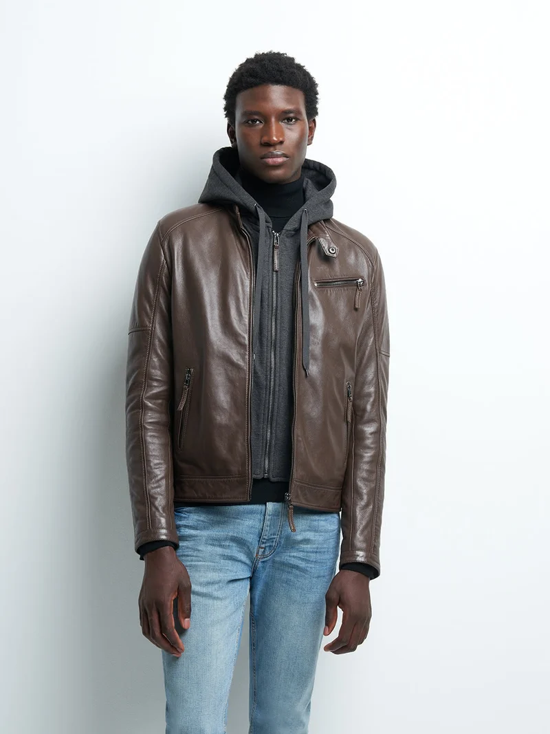 Blouson en cuir à capuche